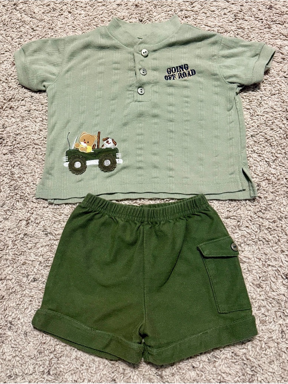 Sesame Street Baby 3–6M 2-Piece Outfit Set Green Embroidered